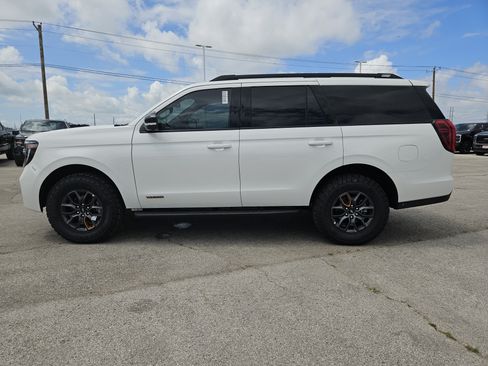 New 2026 Ford Expedition Tremor AWD/4WD image 4