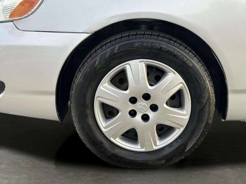 Used 2007 Toyota Corolla LE image 32