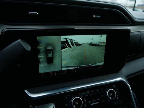 Certified 2025 GMC Sierra 3500 Denali w/ Technology Package image 34