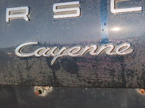 Used 2016 Porsche Cayenne AWD/4WD image 41