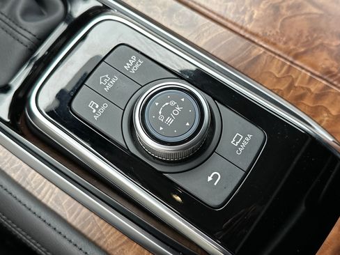 Certified 2023 Nissan Armada SL w/ Captain's Chairs Package image 36