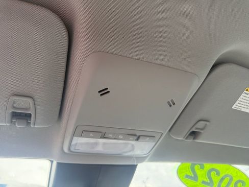 Used 2022 Chevrolet Trax LS w/ Tint and Cruise Package image 18