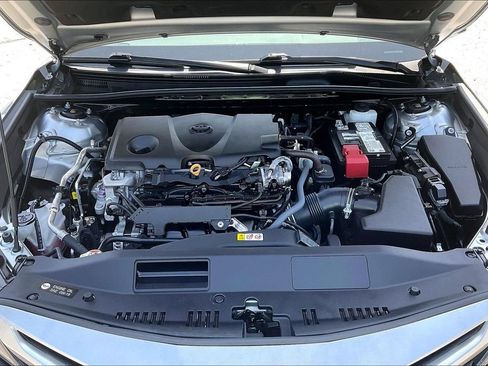 Used 2023 Toyota Camry SE FWD image 29