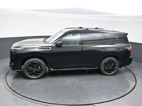 New 2026 INFINITI QX80 4WD w/ Sport Exterior Package image 41