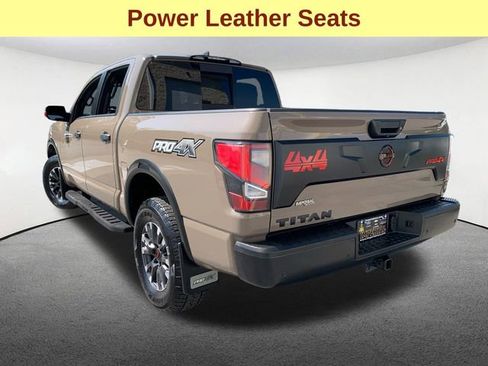 Used 2024 Nissan Titan PRO-4X w/ Off Road Protection Package image 10