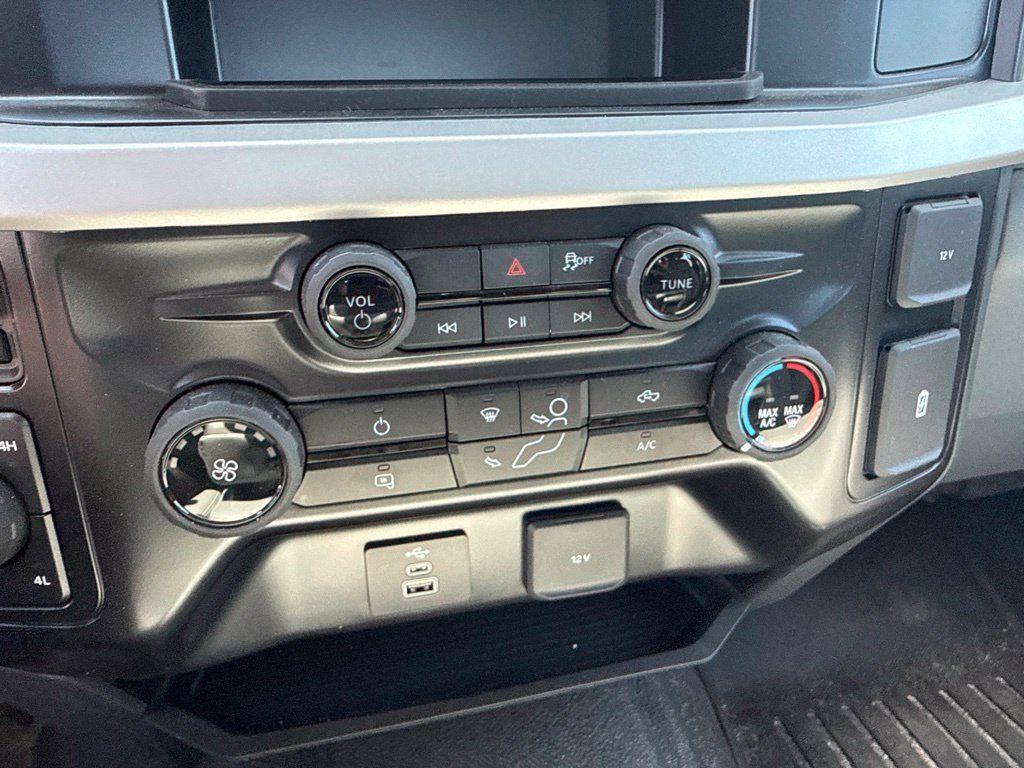 Used 2026 Ford F250 XL w/ XL Off-Road Package AWD/4WD image 20