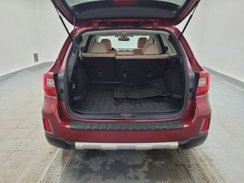 Used 2016 Subaru Outback 3.6R Limited image 29