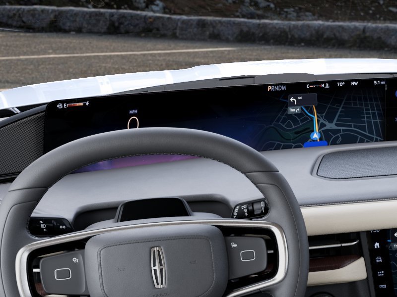 New 2027 Lincoln Navigator Reserve AWD/4WD image 13