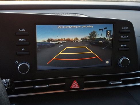 Used 2023 Hyundai Elantra SEL image 20