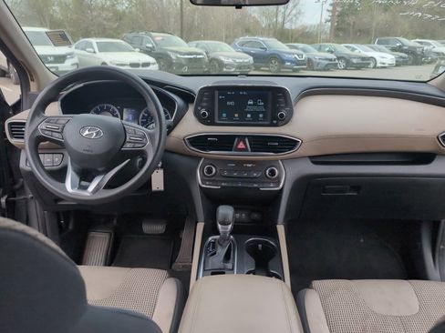 Used 2019 Hyundai Santa Fe SE image 15
