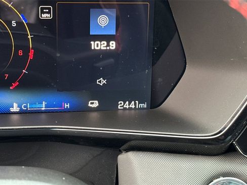 Used 2025 Chevrolet Colorado Z71 image 37