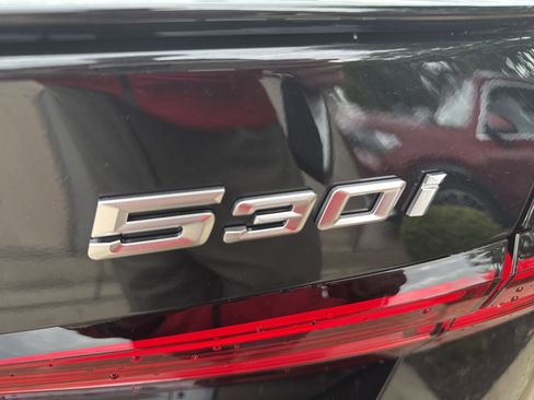 New 2026 BMW 530i xDrive w/ Executive Package image 7