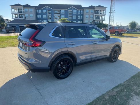 Used 2024 Honda CR-V Sport image 8