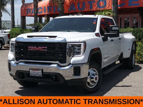 Used 2021 GMC Sierra 3500 4x4 Crew Cab w/ Gooseneck/5TH Wheel Package image 4