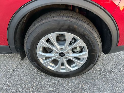 Used 2025 Ford Escape Active w/ Tech Pack #1 image 9