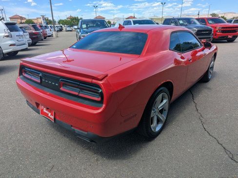 Used 2015 Dodge Challenger R/T w/ Quick Order Package 28B R/T RWD image 5