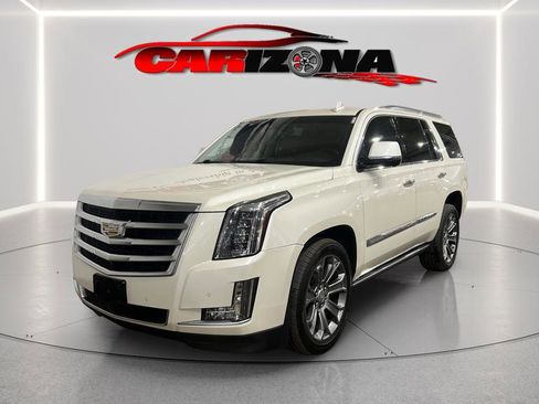 Used 2015 Cadillac Escalade Premium image 3