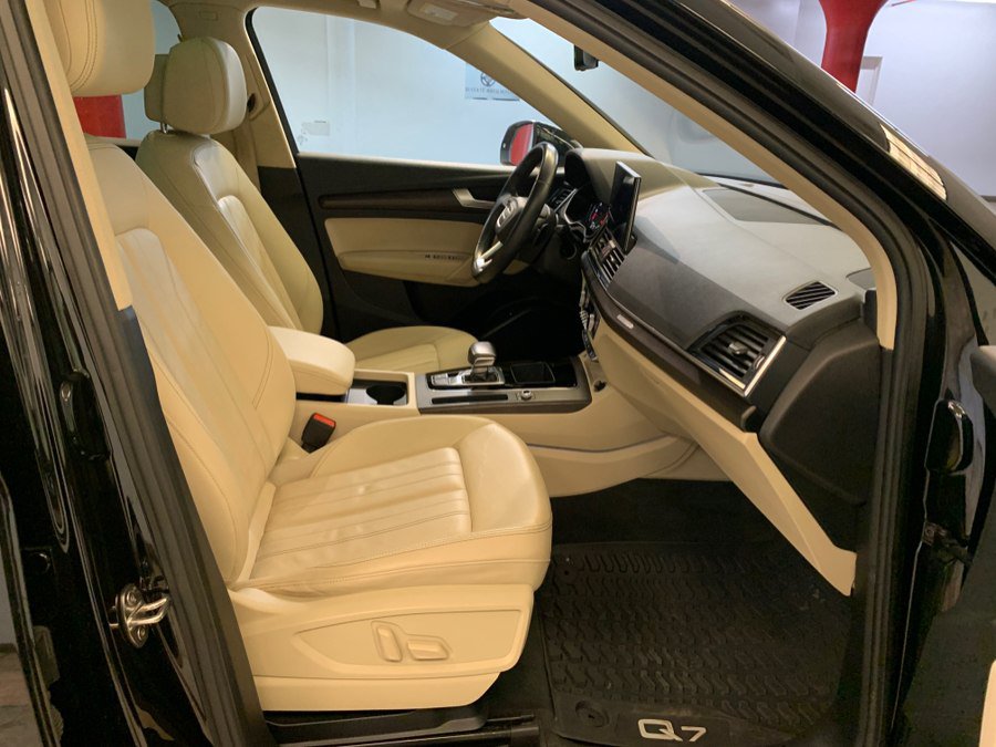 Used 2023 Audi Q5 2.0T Premium w/ Convenience Package AWD/4WD image 56