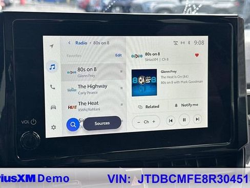 Used 2024 Toyota Corolla LE w/ LE Convenience Package image 28