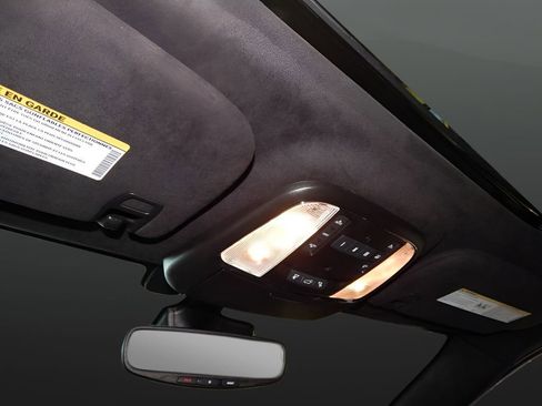 Used 2021 Jeep Grand Cherokee SRT image 18