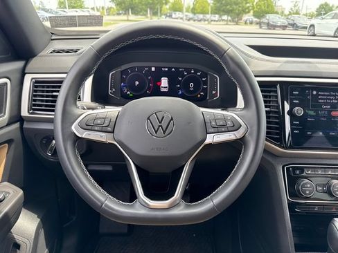 Certified 2023 Volkswagen Atlas Cross Sport SEL AWD/4WD image 20