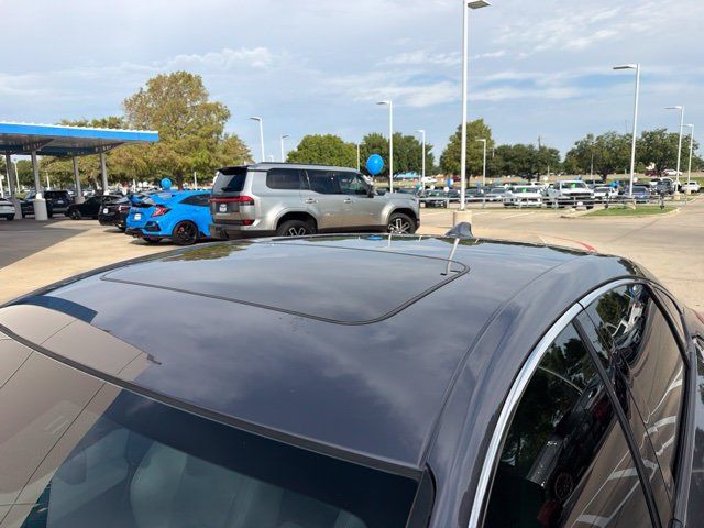 Used 2018 Honda Accord EX-L image 8