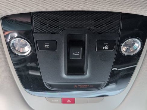 Used 2024 Kia Sportage SX FWD image 17