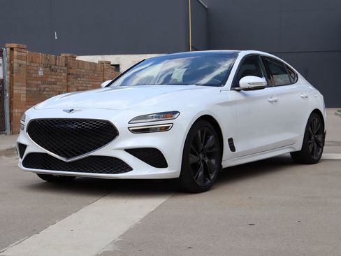 Used 2023 Genesis G70 2.0T w/ Sport Prestige Package RWD image 2