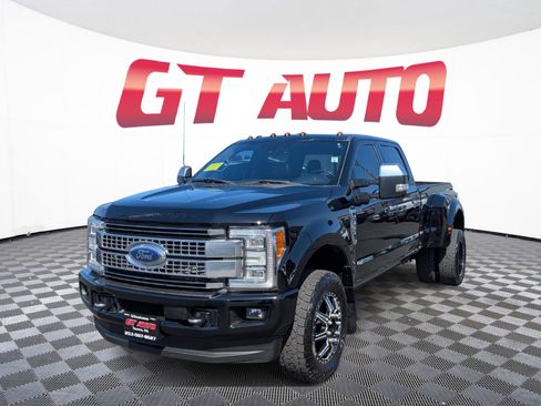 Used 2017 Ford F350 Platinum w/ Platinum Ultimate Package AWD/4WD image 2