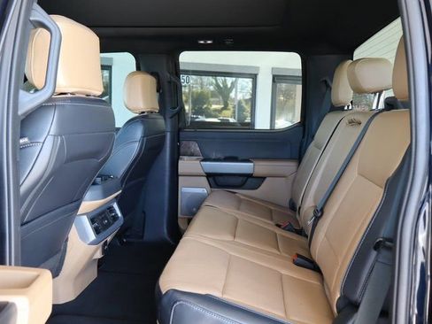 Used 2025 Ford F450 Lariat w/ Chrome Package image 48