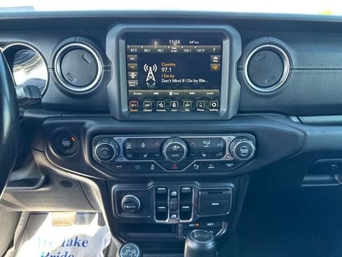 Used 2021 Jeep Wrangler Unlimited Sahara w/ Cold Weather Group image 20