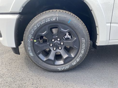 New 2026 RAM 1500 Big Horn w/ Night Edition image 9