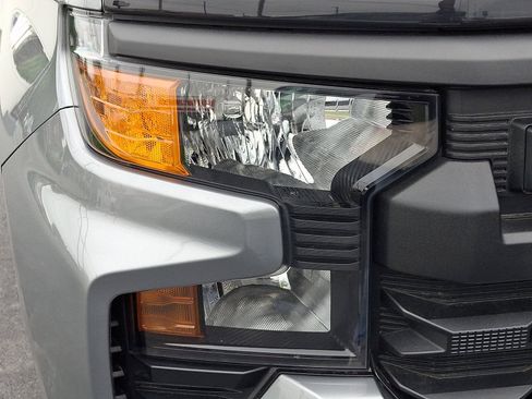 Used 2024 Chevrolet Silverado 1500 Custom Trail Boss AWD/4WD image 9