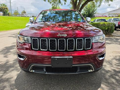 Used 2017 Jeep Grand Cherokee Limited AWD/4WD image 6