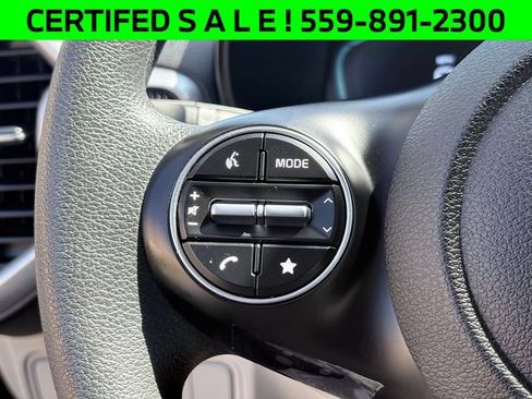 Certified 2025 Kia Soul LX w/ LX Technology Package FWD image 12