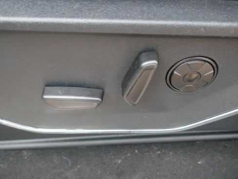 New 2026 Ford F250 Platinum image 16