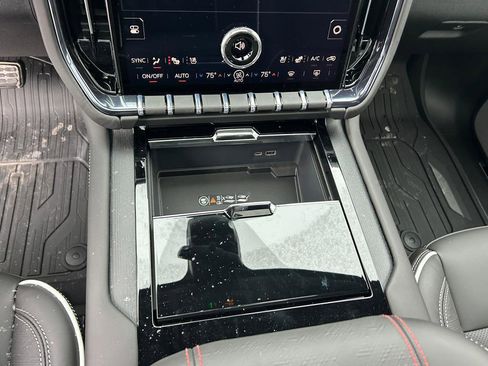 New 2026 GMC Yukon XL AT4 Ultimate w/ LPO, Floor Liner Package image 11