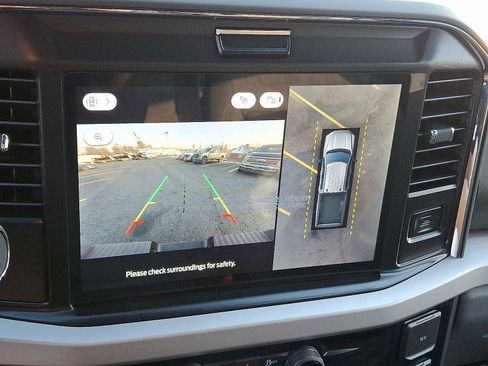 New 2026 Ford F250 XLT w/ XLT Premium Package image 16