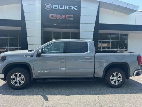 Certified 2024 GMC Sierra 1500 SLE w/ Preferred Package AWD/4WD image 3