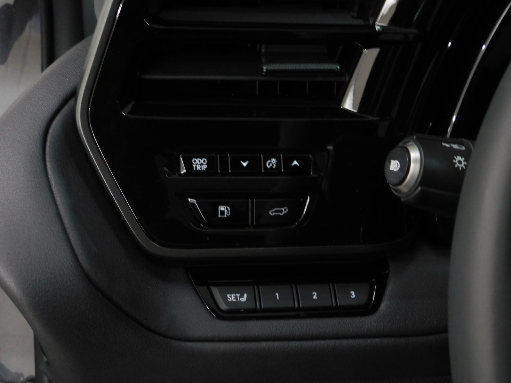 Used 2024 Lexus TX 350 AWD image 33