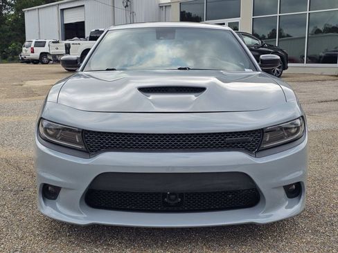 Used 2022 Dodge Charger R/T w/ Plus Group RWD image 2