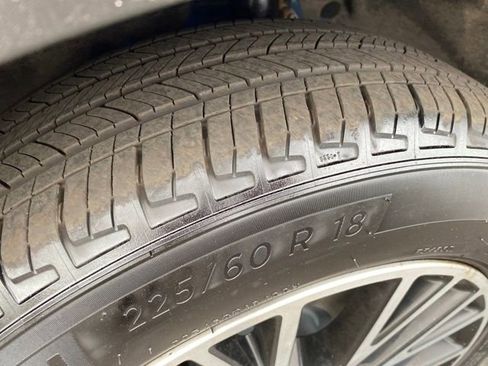 Used 2022 Ford Escape SE image 22