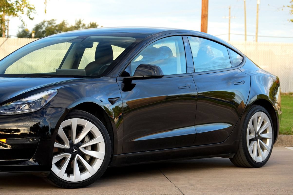 Used 2022 Tesla Model 3 RWD image 23