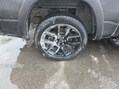 Used 2022 RAM 1500 Laramie image 23