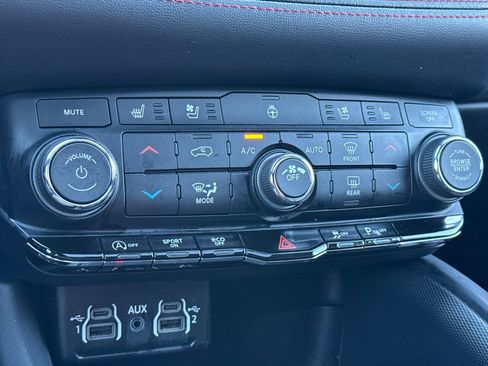 Used 2024 Dodge Durango GT image 26