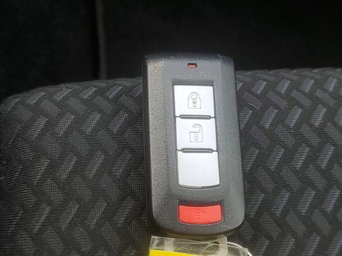 Used 2024 Mitsubishi Eclipse Cross LE AWD/4WD image 32