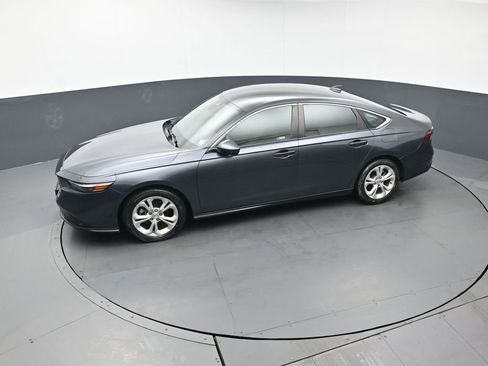 Certified 2023 Honda Accord LX image 40