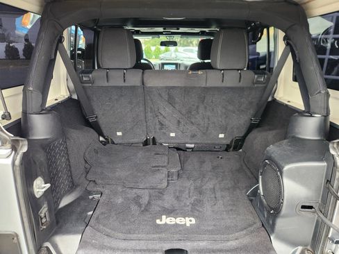 Used 2014 Jeep Wrangler Unlimited Sahara w/ Max Tow Package image 43