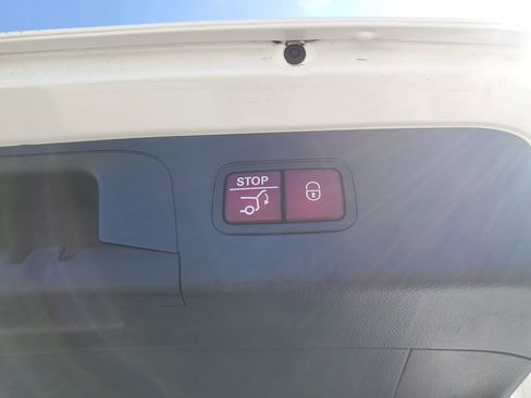 Used 2022 Mercedes-Benz GLC 300 4MATIC image 8