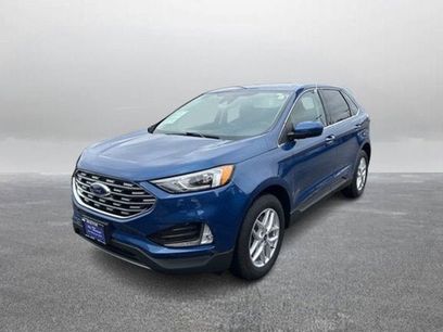Certified 2022 Ford Edge SEL w/ Convenience Package
